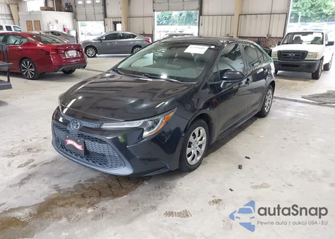 2021 Toyota Corolla Le z USA, uszkodzony, nr VIN 5YFEPMAE5MP177786